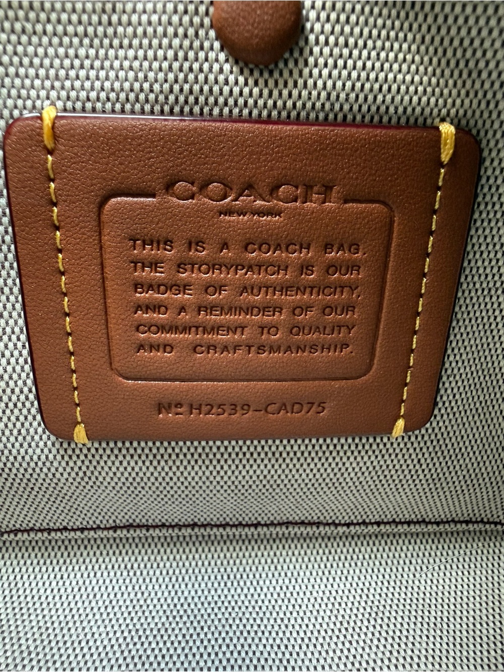 Coach Juliet Shoulder Bag 25 Glovetanned Leather Brass/Maple - Picture 10 of 12